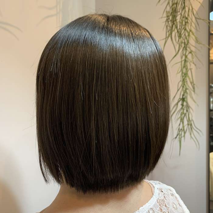 髪が広がる高校生が髪質改善ストレート「ハリスノフ」を体験！姫路市の美容院BEREA(ベレア)はお客様のキレイを叶える美容室／ヘアサロン